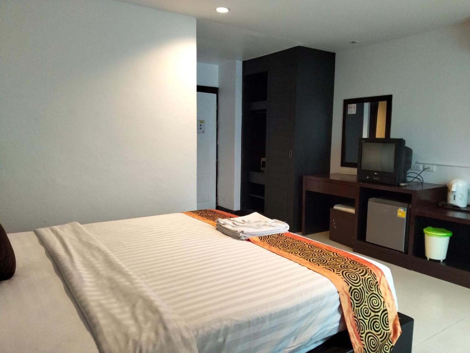 Cocoon Apk Resort & Spa Patong Exterior foto